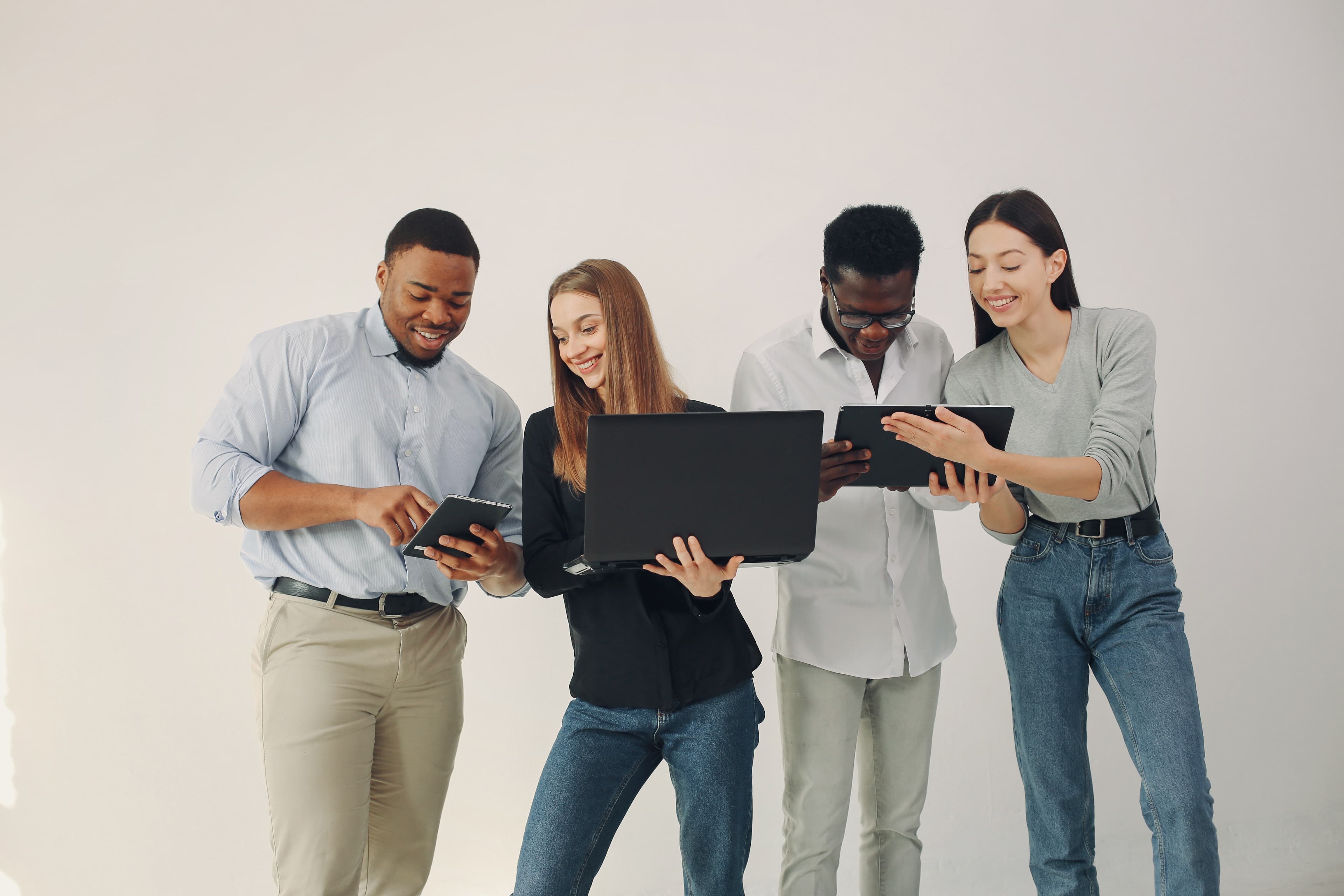 The Meet Otto team reviewing SEO content together